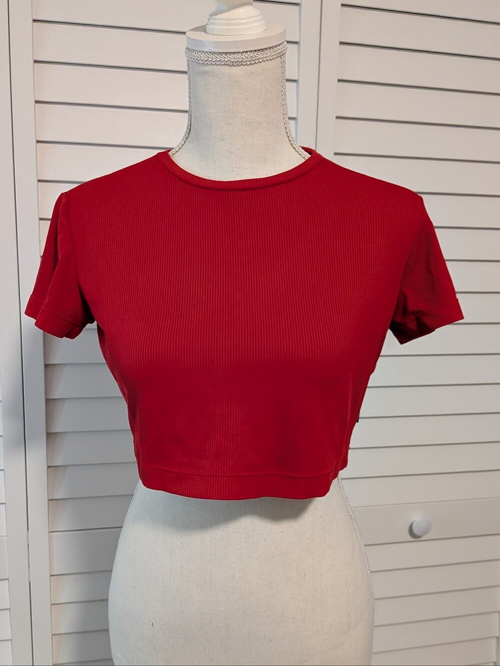 Versace Jeans Couture Red Ribbed Crop Tee Made In Italy Size M